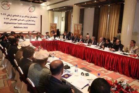 اشتراک محترم ملا برادر در کنفرانس روابط تجارتی و اقتصادی افغانستان
