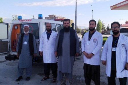 تیم‌های صحی از کابل و پروان برای کمک به سیلاب زده‌گان به بغلان اعزام شدند 