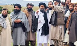محترم ملا عبدالغنی برادر و مولوی امیر خان متقی از لین دوم سرک کابل – جلال آباد بازدید نمودند